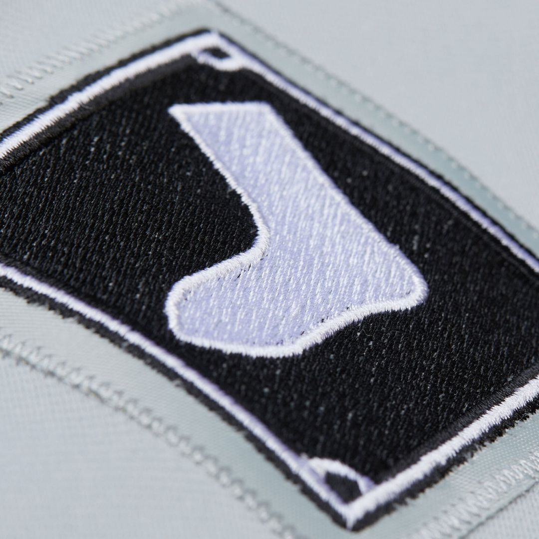 Mark Buehrle Chicago White Sox 2005 Throwback Jersey - Gray