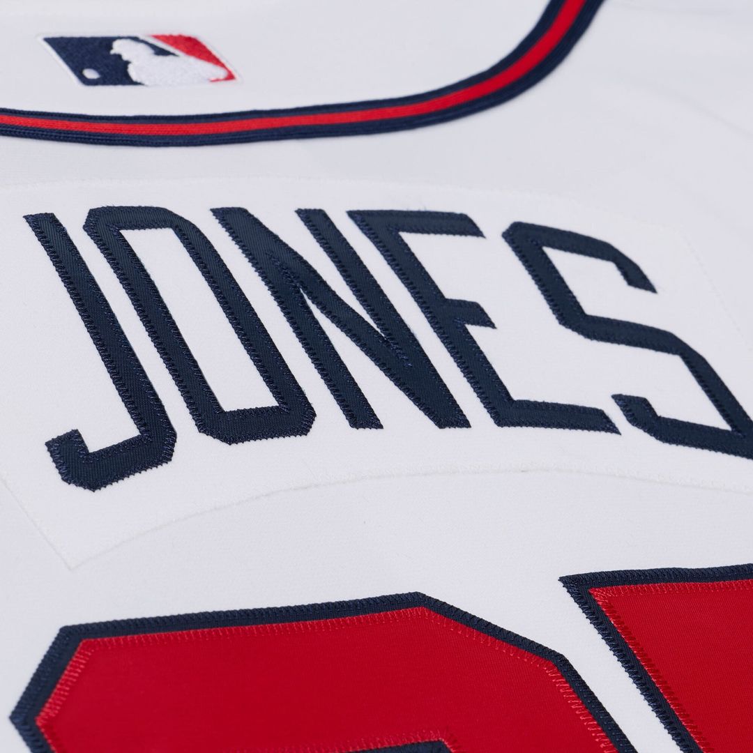 Andruw Jones Atlanta Braves 2005 Jersey - White